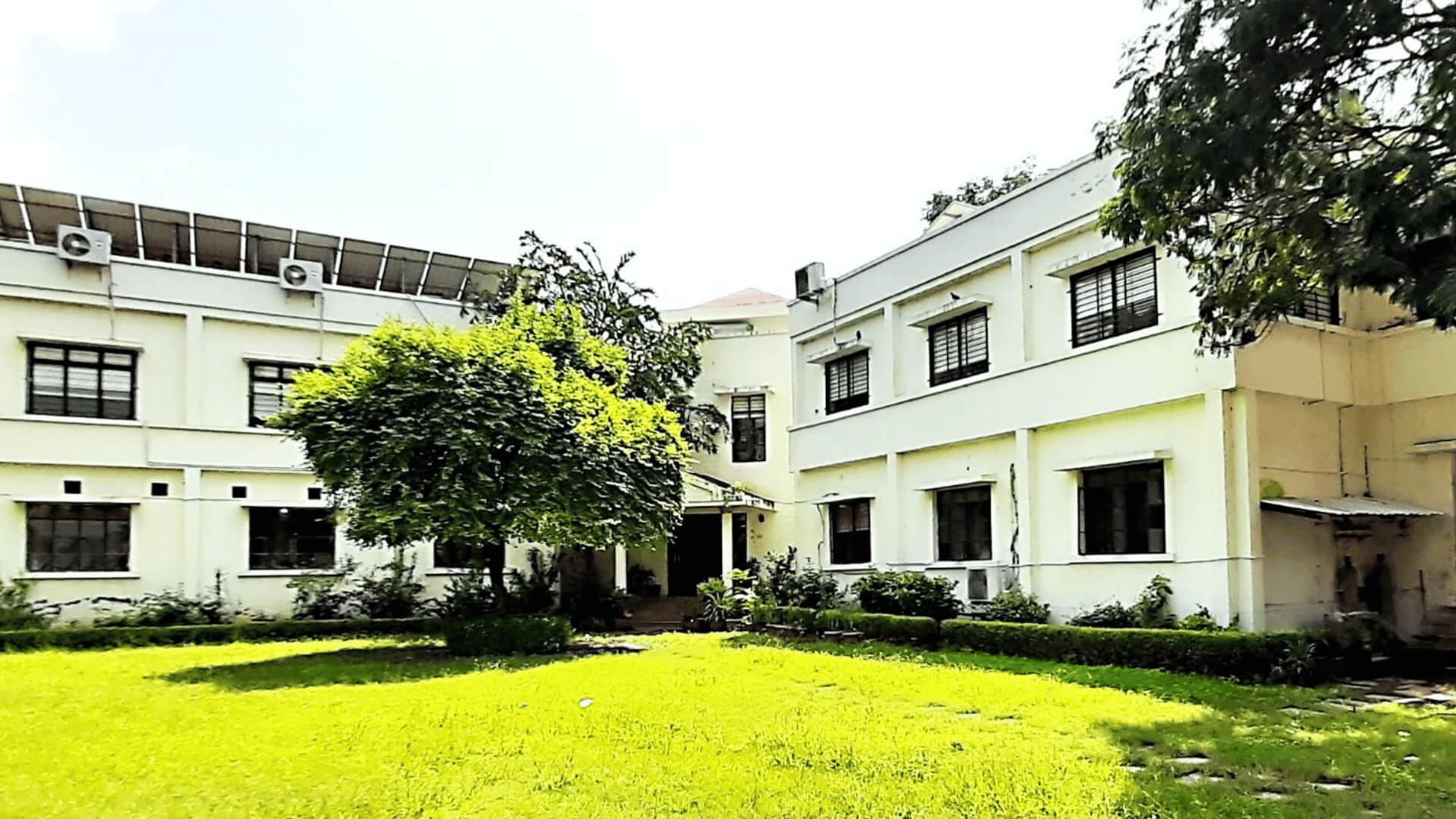 State-of-the-Art Resin Development Lab